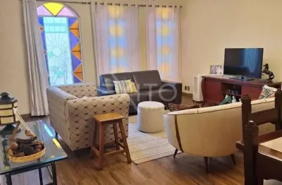 Casa para venda em Vila De Vecchi de 140.00m² com 3 Quartos, 1 Suite e 1 Garagem