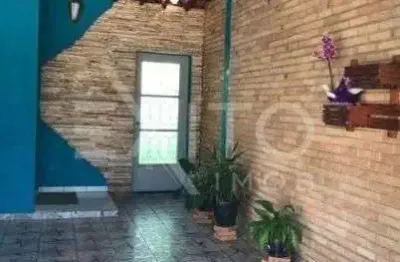 Casa para venda em Jardim Sarapiranga de 112.00m² com 3 Quartos, 1 Suite e 2 Garagens