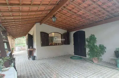 Casa de Condomínio para venda em Granja Clotilde de 284.00m² com 3 Quartos, 1 Suite e 8 Garagens