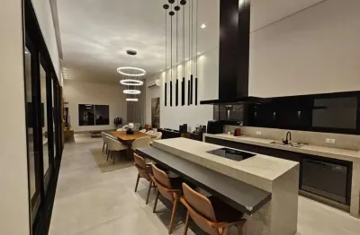 Casa para venda em Núcleo Agrícola Alpha de 220.00m² com 3 Quartos, 3 Suites e 4 Garagens