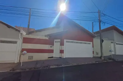 Casa para venda em Residencial São Vicente de 149.00m² com 3 Quartos, 1 Suite e 2 Garagens