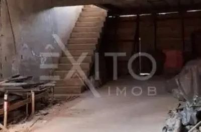 Sala Comercial para alugar em Jardim Paris de 226.00m² com 2 Quartos e 2 Garagens