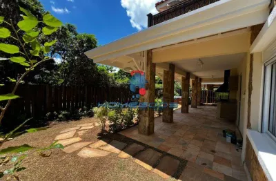 Casa de Condomínio para alugar em Fazenda São Quirino de 151.00m² com 3 Quartos, 1 Suite e 2 Garagens