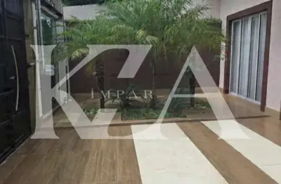 Casa para venda em Parque Das Laranjeiras de 170.00m² com 3 Quartos, 1 Suite e 3 Garagens