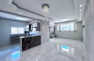 Casa de Condomínio para venda em Jardim Celeste de 166.00m² com 3 Quartos, 1 Suite e 4 Garagens