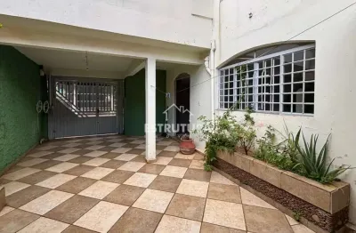 Casa para alugar em Centro de 300.00m² com 3 Quartos, 1 Suite e 2 Garagens