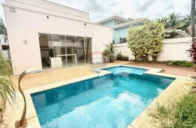 Casa de Condomínio para alugar em Condomínio Villa Buenos Aires de 351.00m² com 4 Quartos, 3 Suites e 4 Garagens