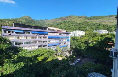 Apartamento para venda em Tijuca de 138.00m² com 3 Quartos, 1 Suite e 1 Garagem