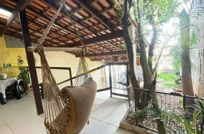 Casa para venda em Jardim Esplanada de 168.00m² com 3 Quartos e 2 Garagens