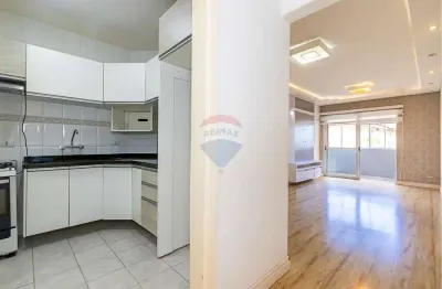 Apartamento para venda em Capão Raso de 79.18m² com 3 Quartos, 1 Suite e 1 Garagem