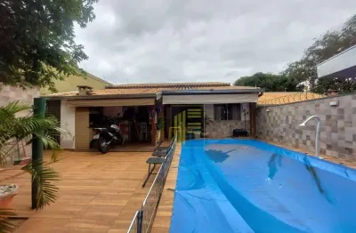 Casa para venda em Parque Residencial Universo de 249.00m² com 2 Quartos e 2 Garagens