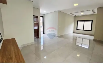 Casa de Condomínio para alugar em Parque Ortolândia de 160.00m² com 3 Quartos, 1 Suite e 4 Garagens