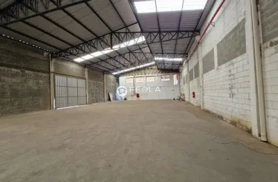 Galpão / Depósito / Armazém para alugar em Jardim Werner Plaas de 750.00m²