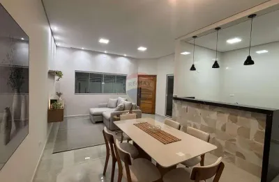 Casa para venda em Jardim Das Orquídeas de 137.00m² com 3 Quartos, 1 Suite e 2 Garagens