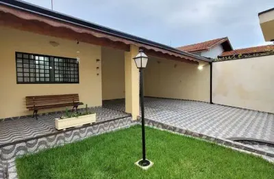 Casa para venda em Recanto Azul de 180.00m² com 4 Quartos, 1 Suite e 4 Garagens