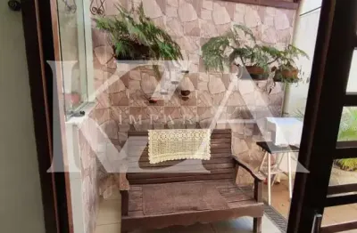 Casa para venda em Vila Maria Luiza de 184.00m² com 3 Quartos, 1 Suite e 2 Garagens