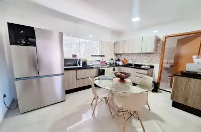 Casa para venda em Palmital de 80.00m² com 2 Quartos e 3 Garagens