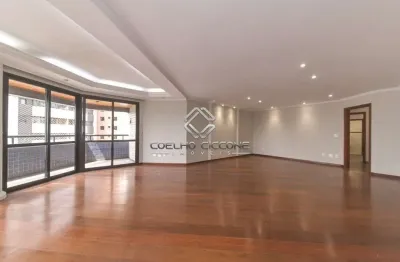 Apartamento para alugar em Barcelona de 206.00m² com 4 Quartos, 2 Suites e 2 Garagens