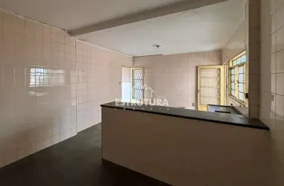 Casa para alugar em Jardim Esmeralda de 80.00m² com 1 Quarto e 1 Garagem