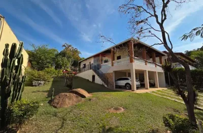 Casa de Condomínio para venda em Parque Dos Cafezais Vi de 234.00m² com 3 Quartos e 1 Suite