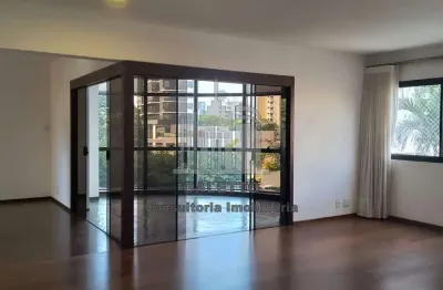 Apartamento para alugar em Cambui de 237.00m² com 4 Quartos, 2 Suites e 4 Garagens