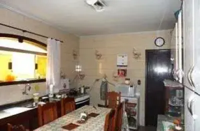 Sobrado para venda em Vila Costa Melo de 122.00m² com 3 Quartos, 1 Suite e 2 Garagens