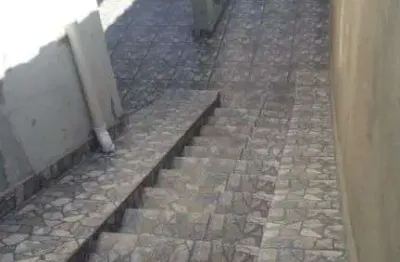 Casa para venda em Vila Marieta de 146.00m² com 4 Quartos e 2 Garagens