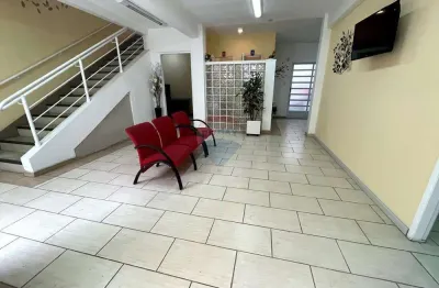 Prédio Comercial para venda em Centro de 320.87m² com 7 Quartos e 3 Garagens