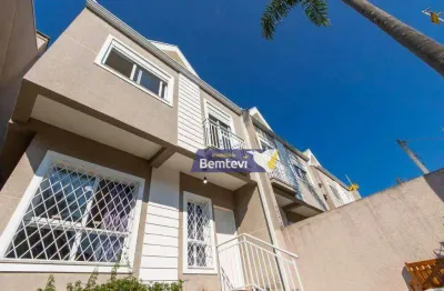 Sobrado para venda em Bom Retiro de 157.00m² com 3 Quartos, 1 Suite e 2 Garagens