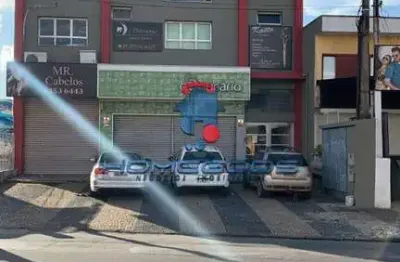 Prédio Comercial para venda em São Bernardo de 667.00m² com 4 Garagens