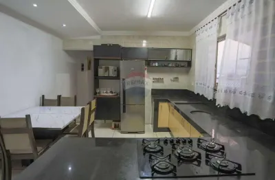 Casa para venda em Jardim São Guilherme de 162.00m² com 2 Quartos e 2 Garagens