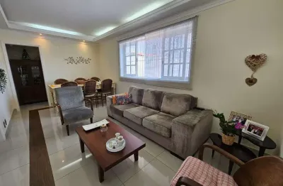 Casa para venda em Vila Rami de 140.00m² com 3 Quartos, 1 Suite e 3 Garagens