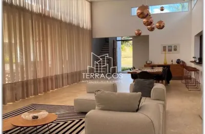 Casa de Condomínio para venda em Distrito Jacaré de 500.00m² com 5 Quartos, 4 Suites e 4 Garagens