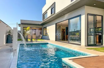 Casa de Condomínio para venda em Condomínio Villa D´oro de 272.00m² com 3 Quartos, 3 Suites e 4 Garagens