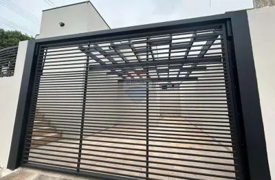 Casa para venda em Parque Da Colina de 85.00m² com 3 Quartos, 1 Suite e 3 Garagens