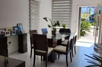 Casa para venda em Cidade Parquelandia de 180.00m² com 3 Quartos, 3 Suites e 4 Garagens