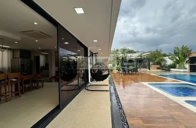Casa para venda em Centro de 600.00m² com 4 Quartos, 4 Suites e 4 Garagens