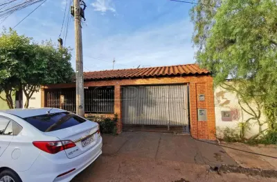 Casa para venda em Jardim Maria Luiza de 177.00m² com 3 Quartos, 2 Suites e 2 Garagens