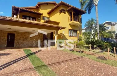 Casa de Condomínio para venda em Vila Marieta de 360.00m² com 3 Quartos, 3 Suites e 4 Garagens
