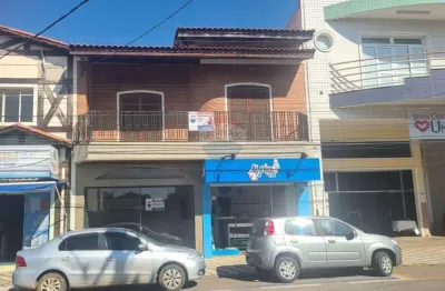 Casa com 3 quartos à venda na Rua Professor Toledo, 77, Centro, Araçoiaba da Serra