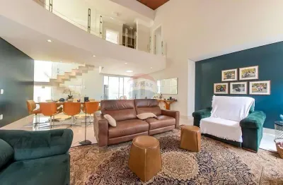 Casa para venda em Jardim Chácara Araruna de 398.00m² com 3 Quartos, 3 Suites e 3 Garagens