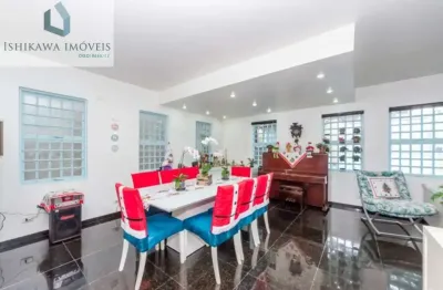 Casa para venda em Saúde de 119.00m² com 3 Quartos, 3 Suites e 4 Garagens