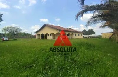 Casa para venda em Jardim Santa Eliza de 200.00m² com 3 Quartos, 1 Suite e 2 Garagens