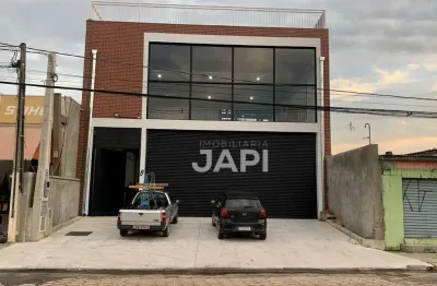 Galpão / Depósito / Armazém para alugar em Itupeva de 372.00m² com 4 Garagens