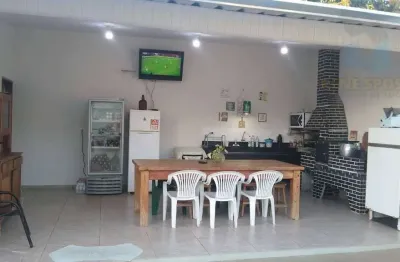 Casa para venda em Santa Cruz de 130.00m² com 3 Quartos e 1 Suite