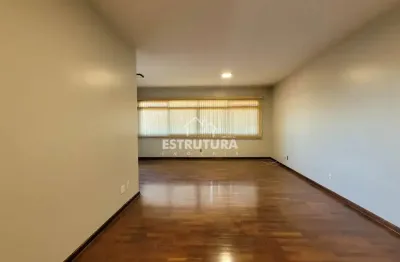 Apartamento para alugar em Jardim Donângela de 250.00m² com 4 Quartos, 1 Suite e 2 Garagens