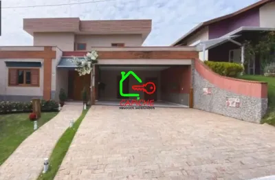 Casa para venda em Pinheirinho de 298.00m² com 4 Quartos, 3 Suites e 4 Garagens