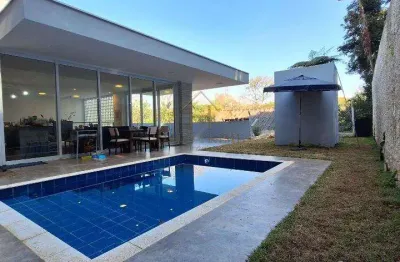 Casa de Condomínio para venda e aluguel em Altos De São Fernando de 300.00m² com 2 Quartos, 1 Suite e 6 Garagens