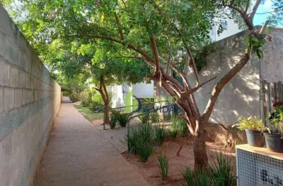 Apartamento para venda em Jardim Bassoli de 43.00m² com 2 Quartos e 1 Garagem