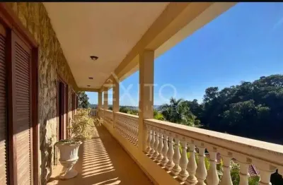 Fazenda / Sítio para venda em Poste de 1800.00m² com 4 Quartos, 4 Suites e 8 Garagens